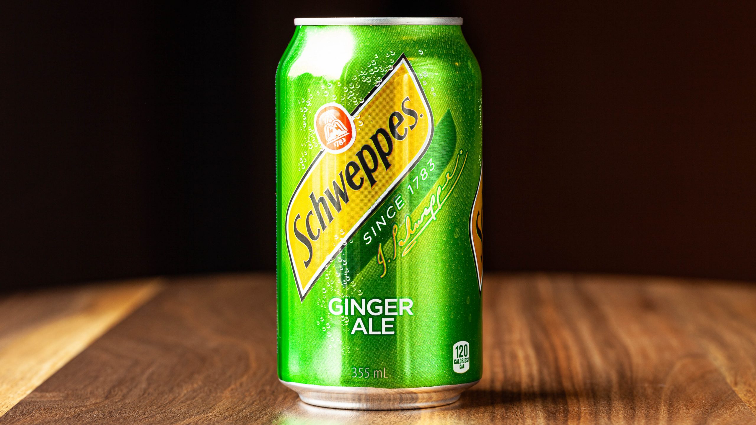 A 355-mL can of Schweppes Ginger Ale.