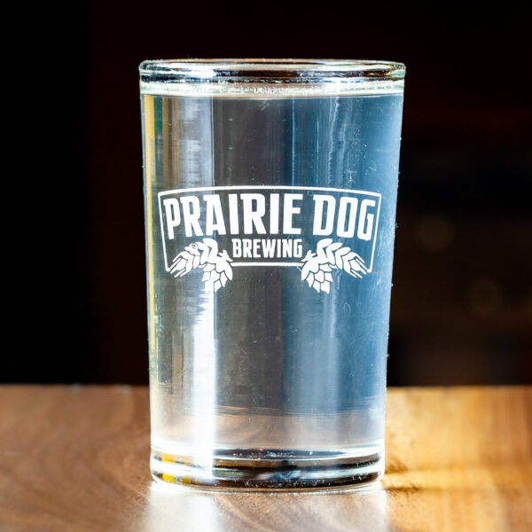 A 150mL draft pour of Fallentimber's Meadjito in a Prairie Dog Brewing branded beer glass.