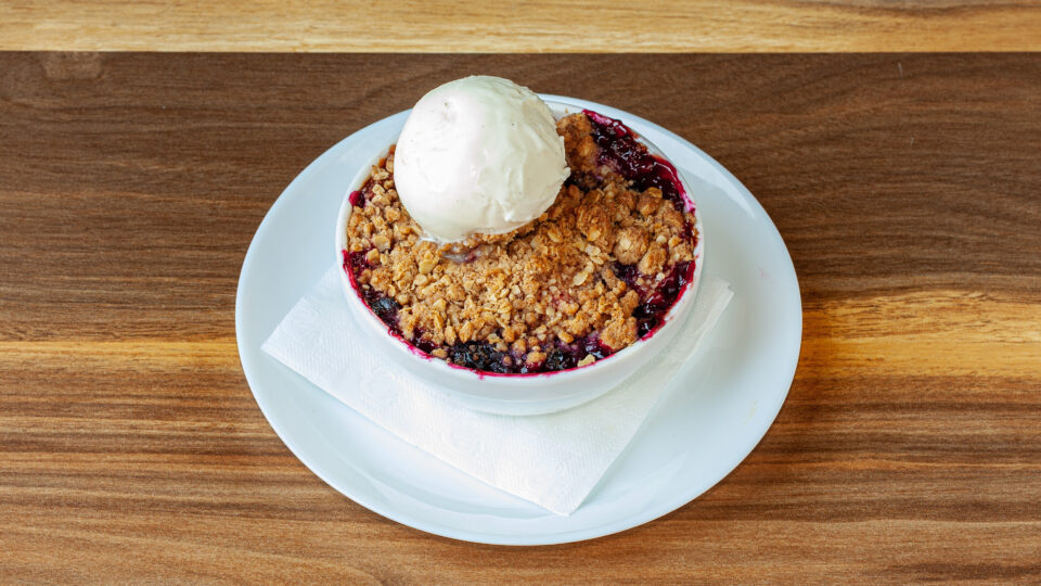 Seasonal Fruit Crumble